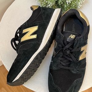 J Crew New Balance 520, Navy/Gold, Athletic Shoes, Size 8, GUC